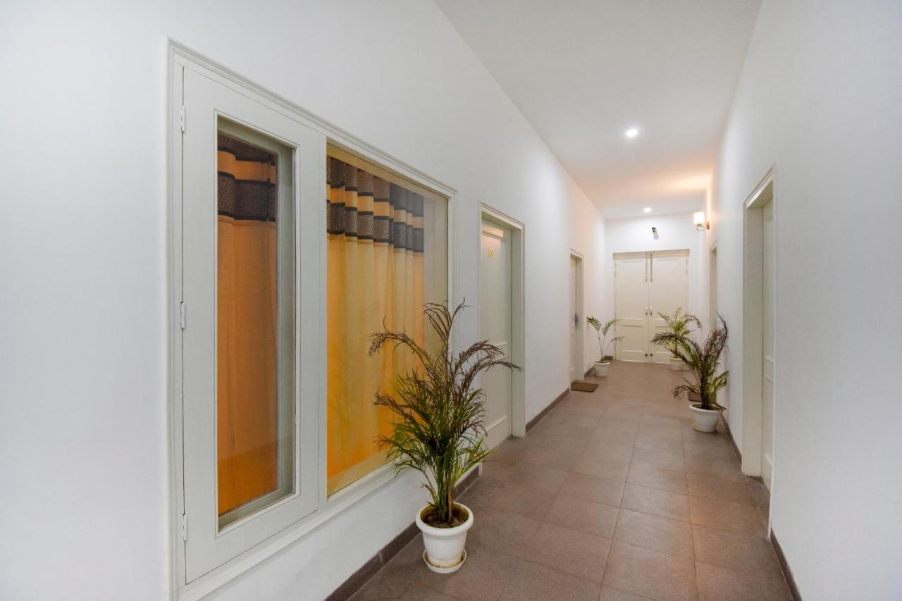 Oyo 75460 Sky High Residency Hotel Ludhiana Bagian luar foto