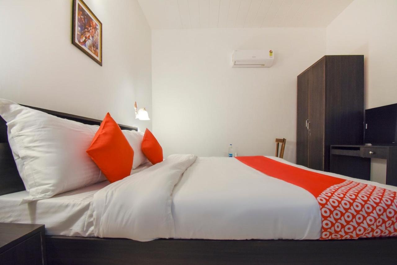 Oyo 75460 Sky High Residency Hotel Ludhiana Bagian luar foto